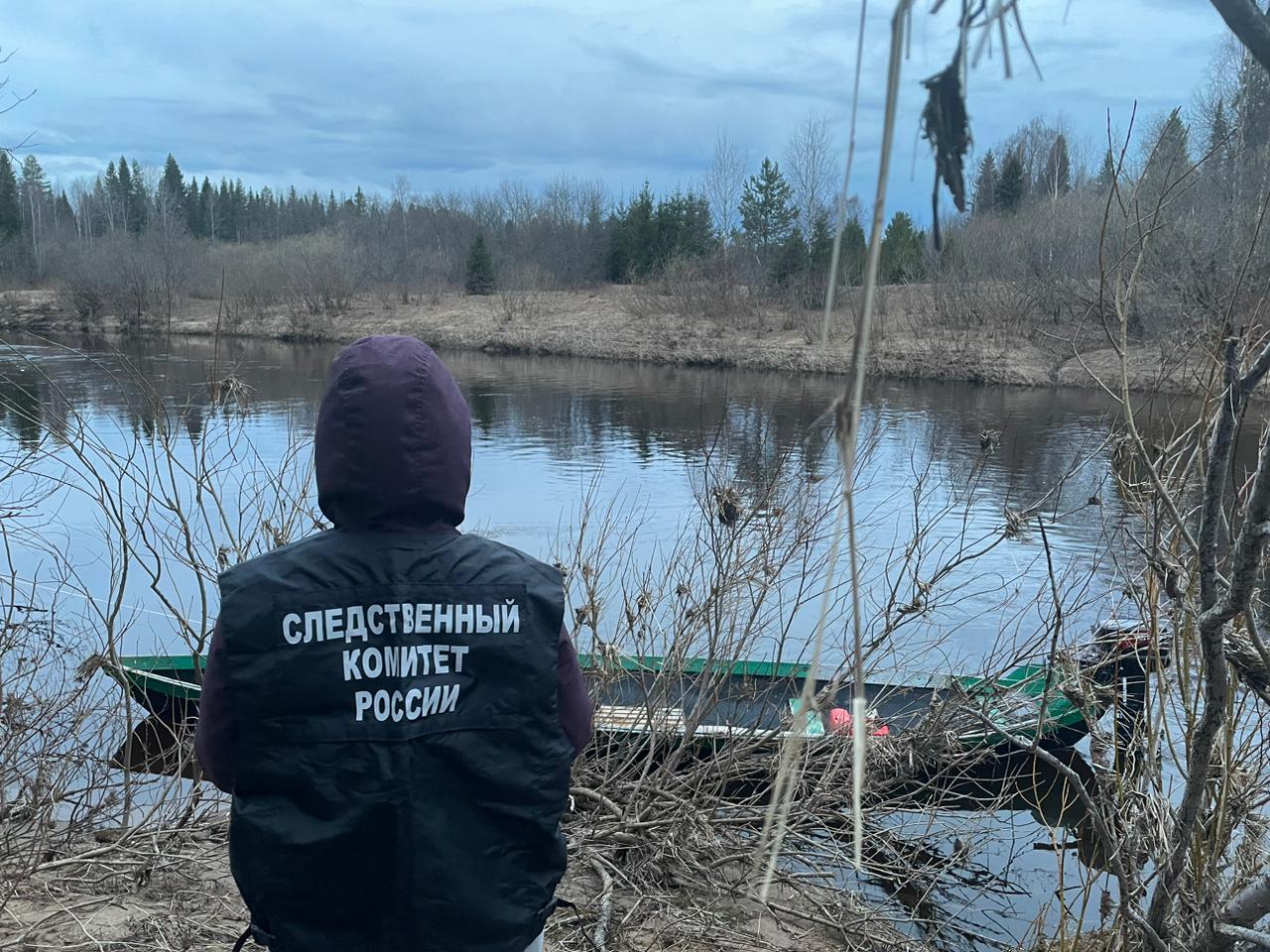 Житель Устьянского округа погиб, выпав из лодки